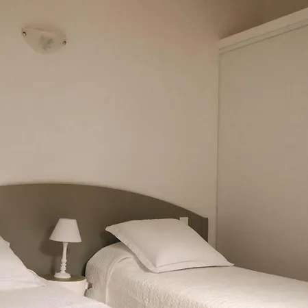 Feriehus Les Hauts De Santa Giulia Porto-Vecchio (Corsica)